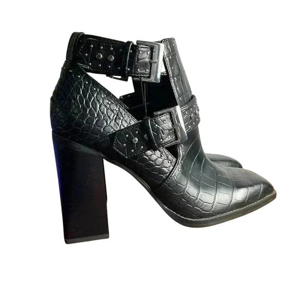 ZARA Black Croc Embossed Studded Buckle Ankle Boots Block Heel Size 38 (US 7.5) - Picture 2 of 7